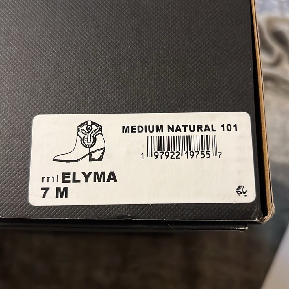 Marc Fisher LTD Elyma Leather Bootie in Medium Natural, Size 7M, NIB - Picture 14 of 17
